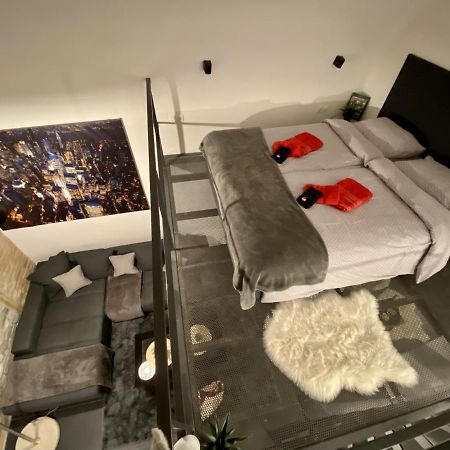 Kiraly Street , Stylish Apartment Budapest Eksteriør bilde