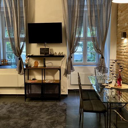 Kiraly Street , Stylish Apartment Budapest Eksteriør bilde
