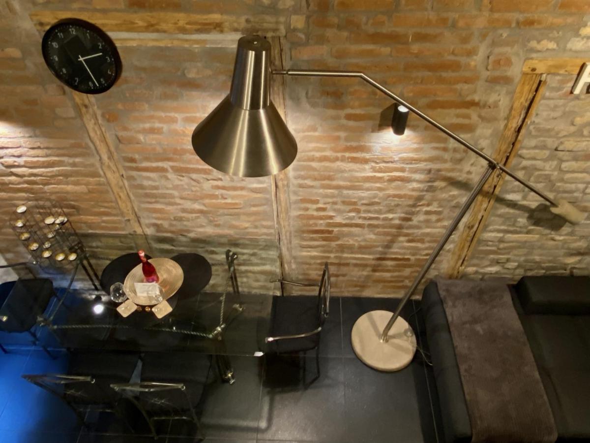 Kiraly Street , Stylish Apartment Budapest Eksteriør bilde